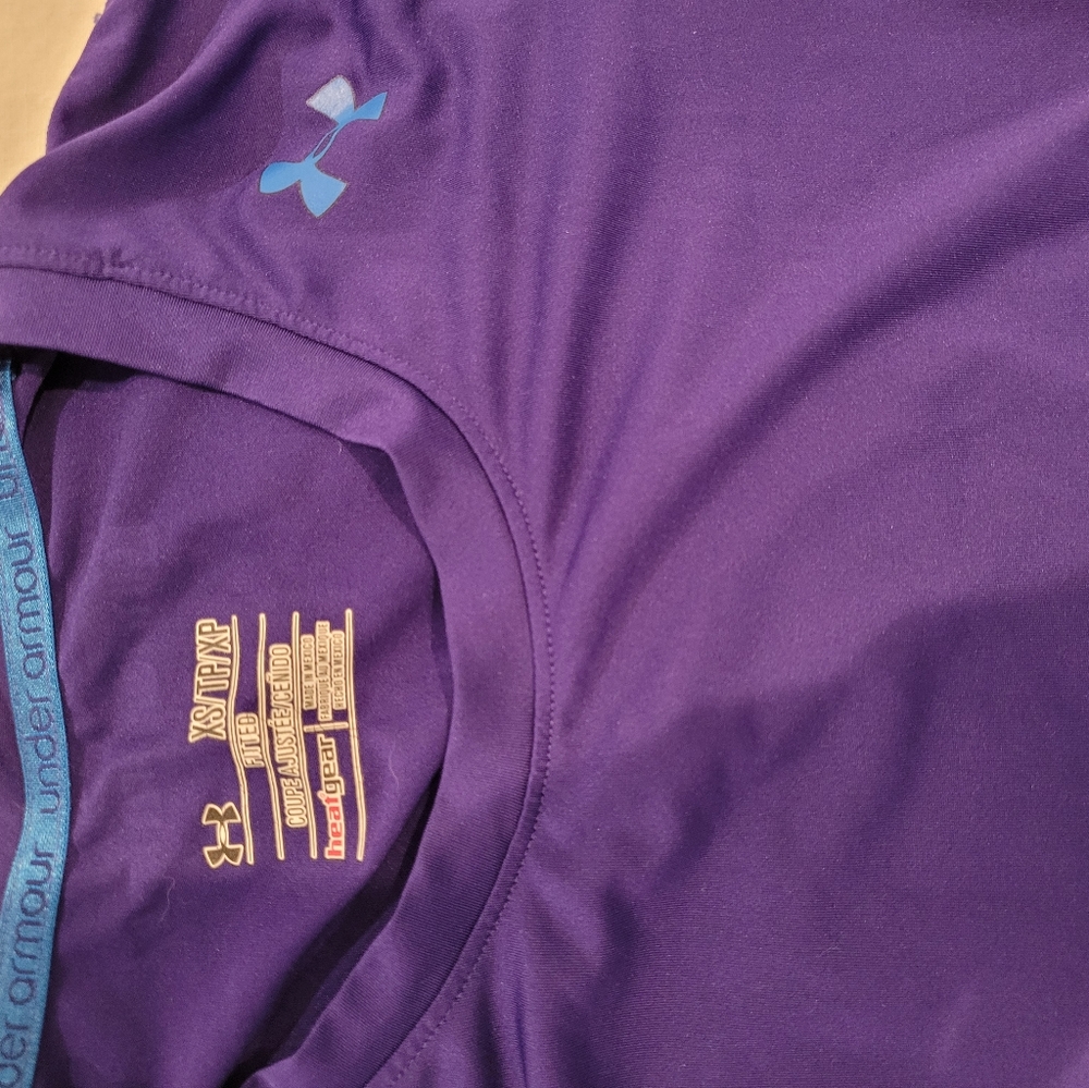 Under Armor DriFit Purple short sleeve
